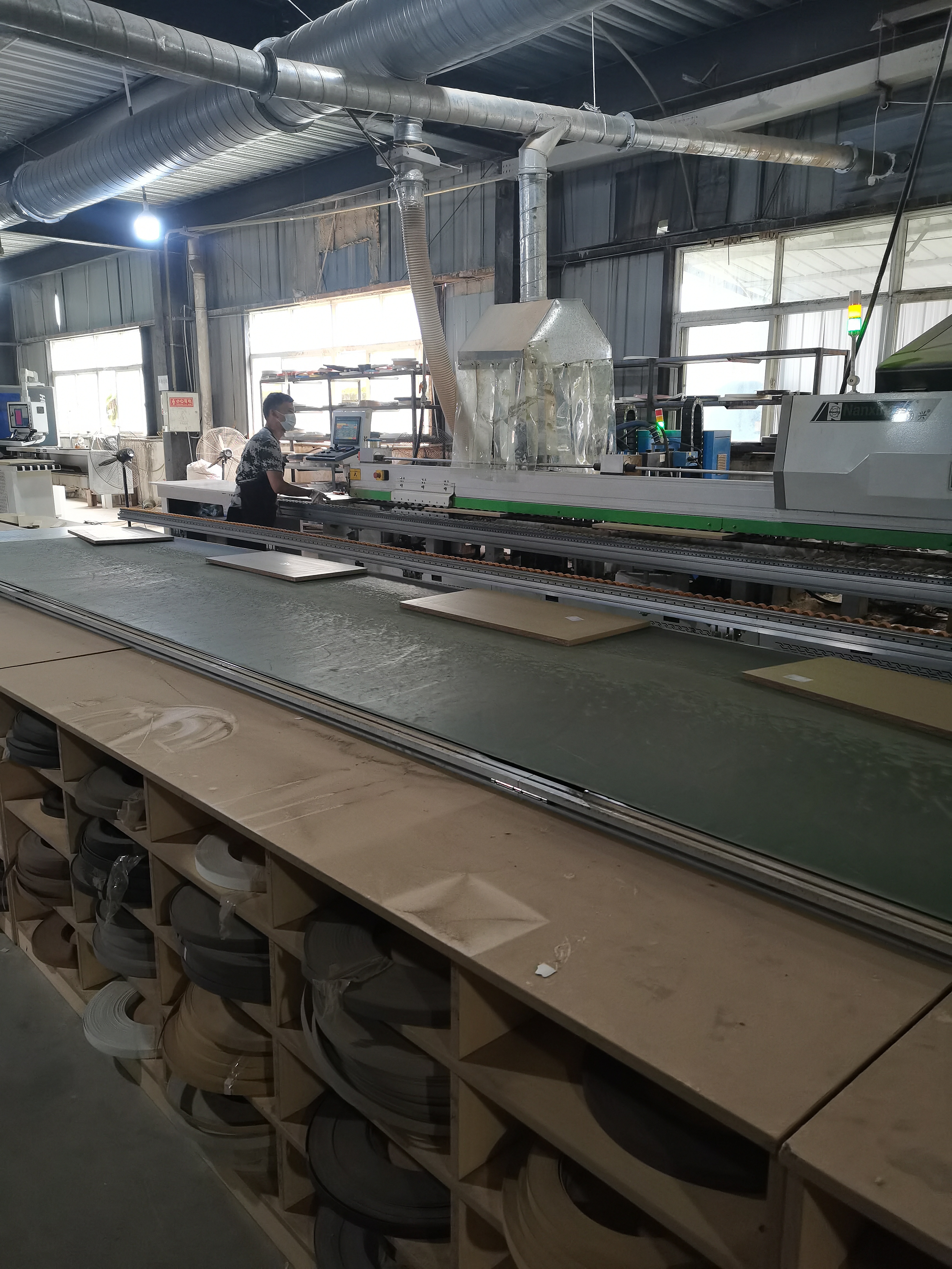 全屋定制工厂，欢迎工厂参观及咨询