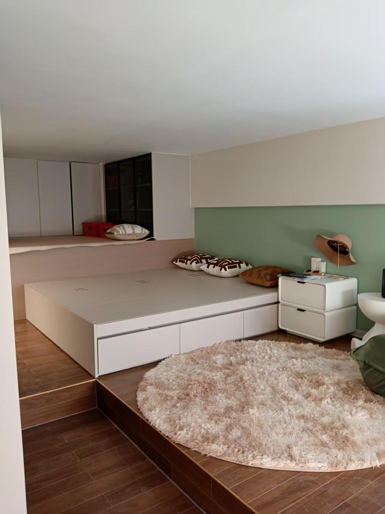 颜色，灯光刚刚好