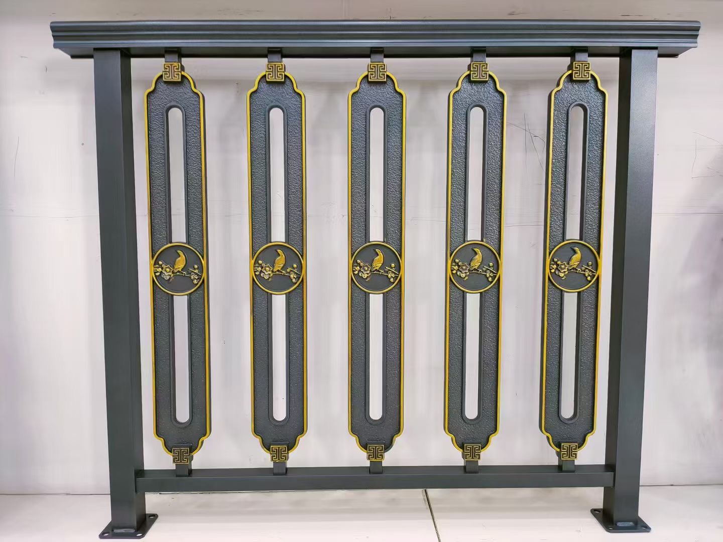 户外铝合金产品