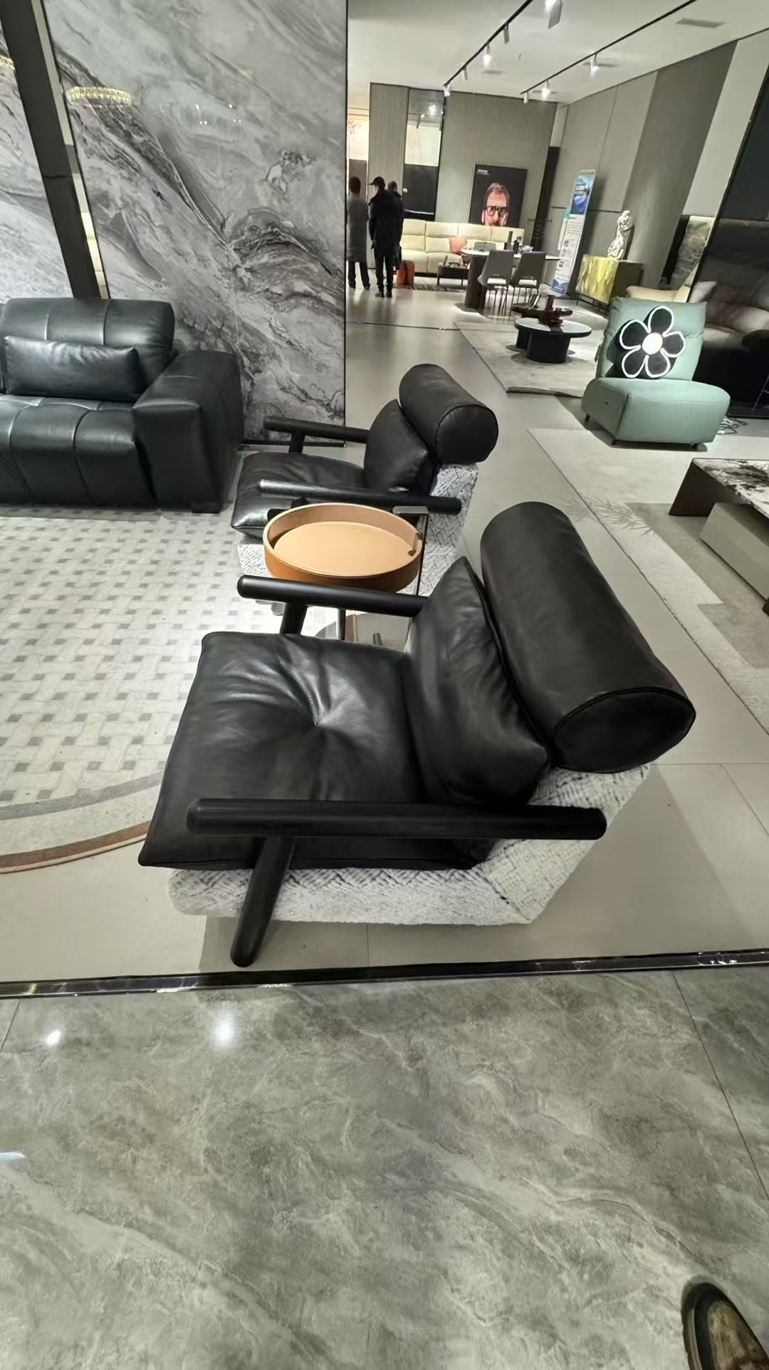 成都源头家具工厂徐蓉