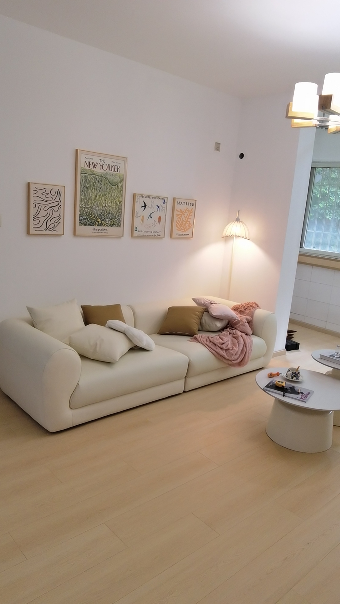 本人从事装修12年，熟悉装修各项流程工艺及疑难杂症，主营房屋美化，翻新改造，精装，免费设计，需要卖房前美化施工设计的联系我，需要翻新改造的联系我，免费设计，只挣点人工辛苦费，价格相当实惠，欢迎合作咨询