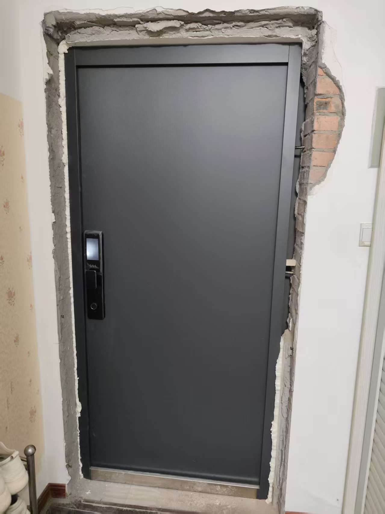 新款防盗门安装