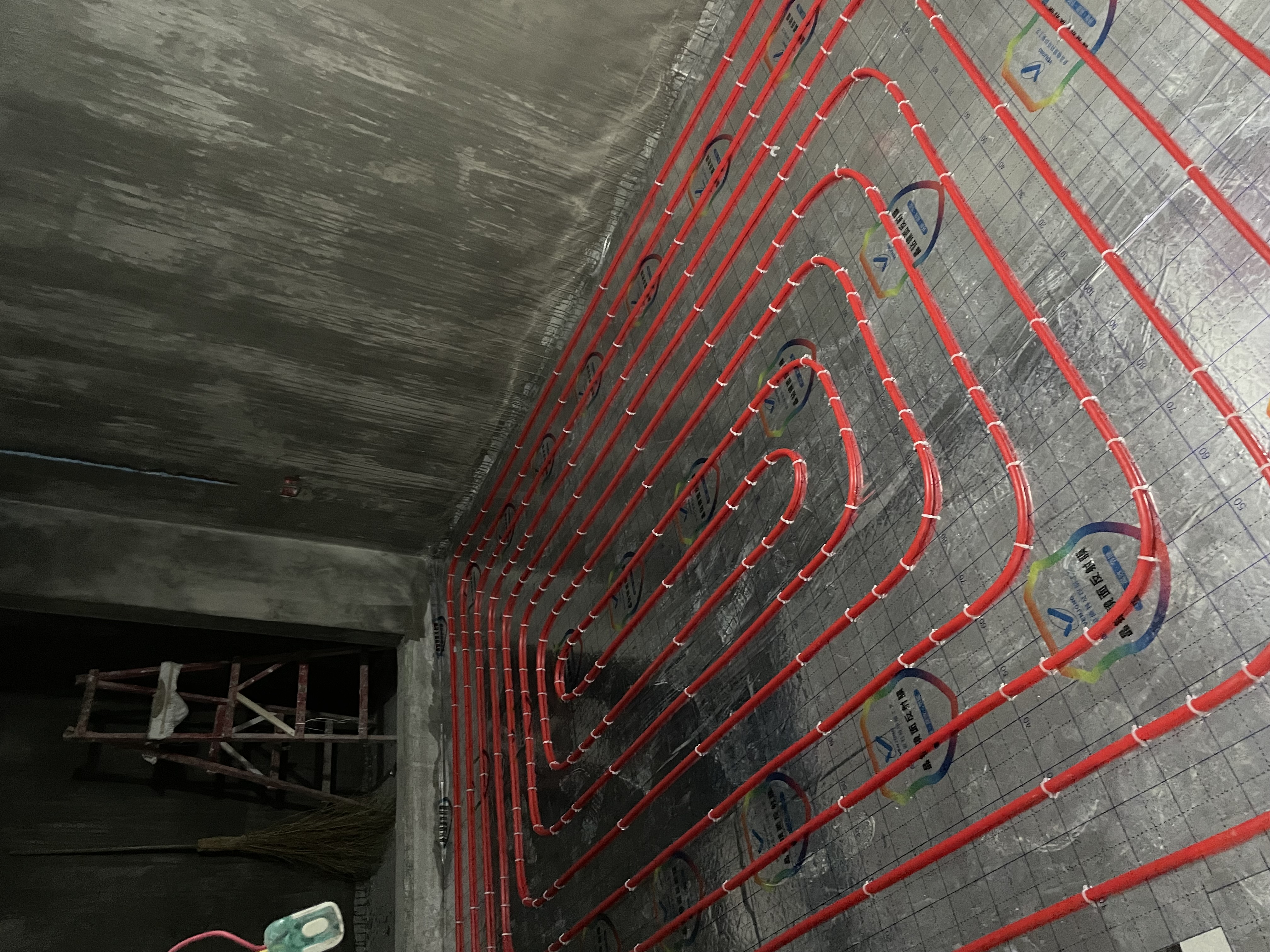 专业装修20年，品质保障！全程无忧，省心更放心！