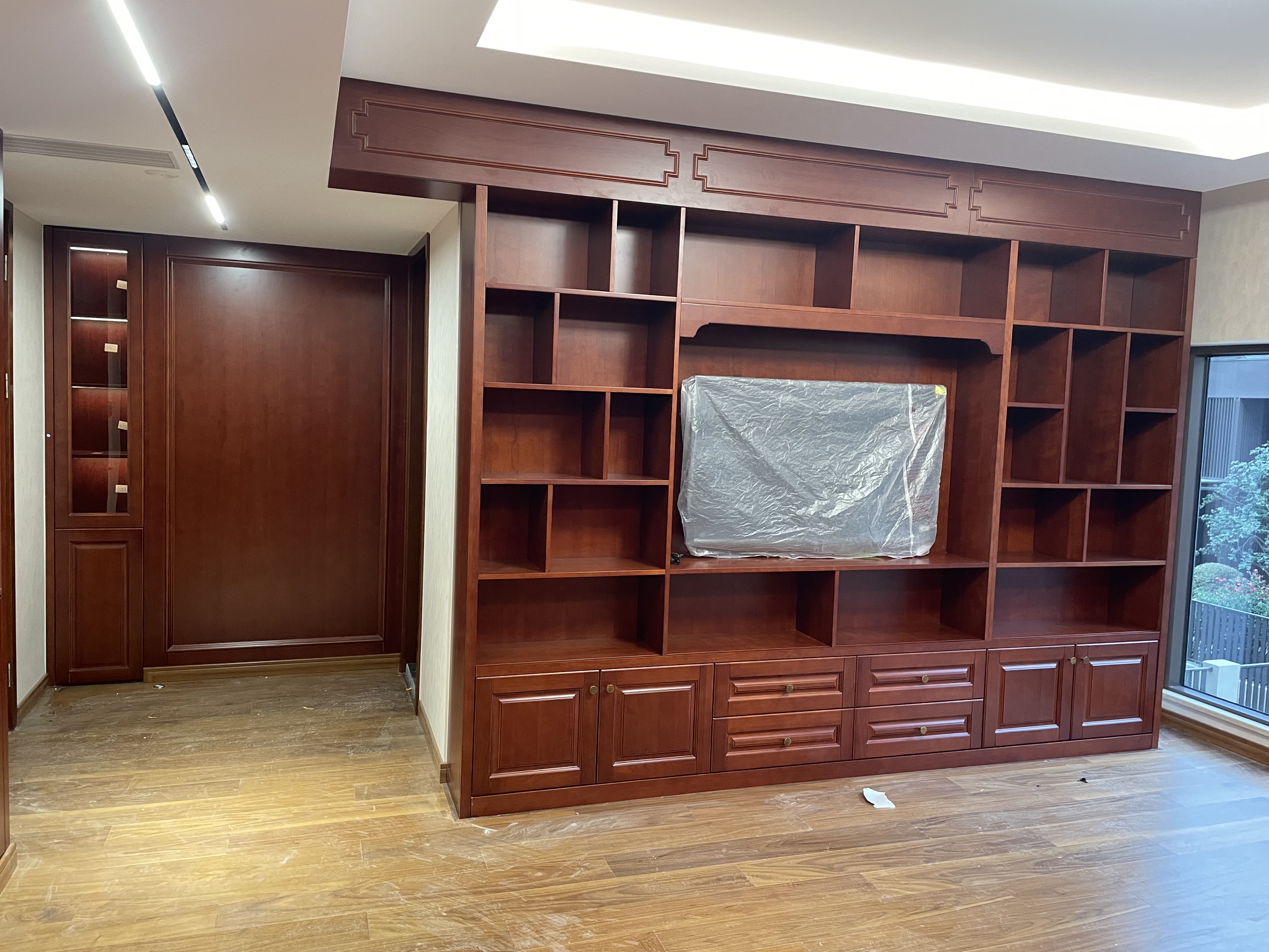 专业装修20年，品质保障！全程无忧，省心更放心！