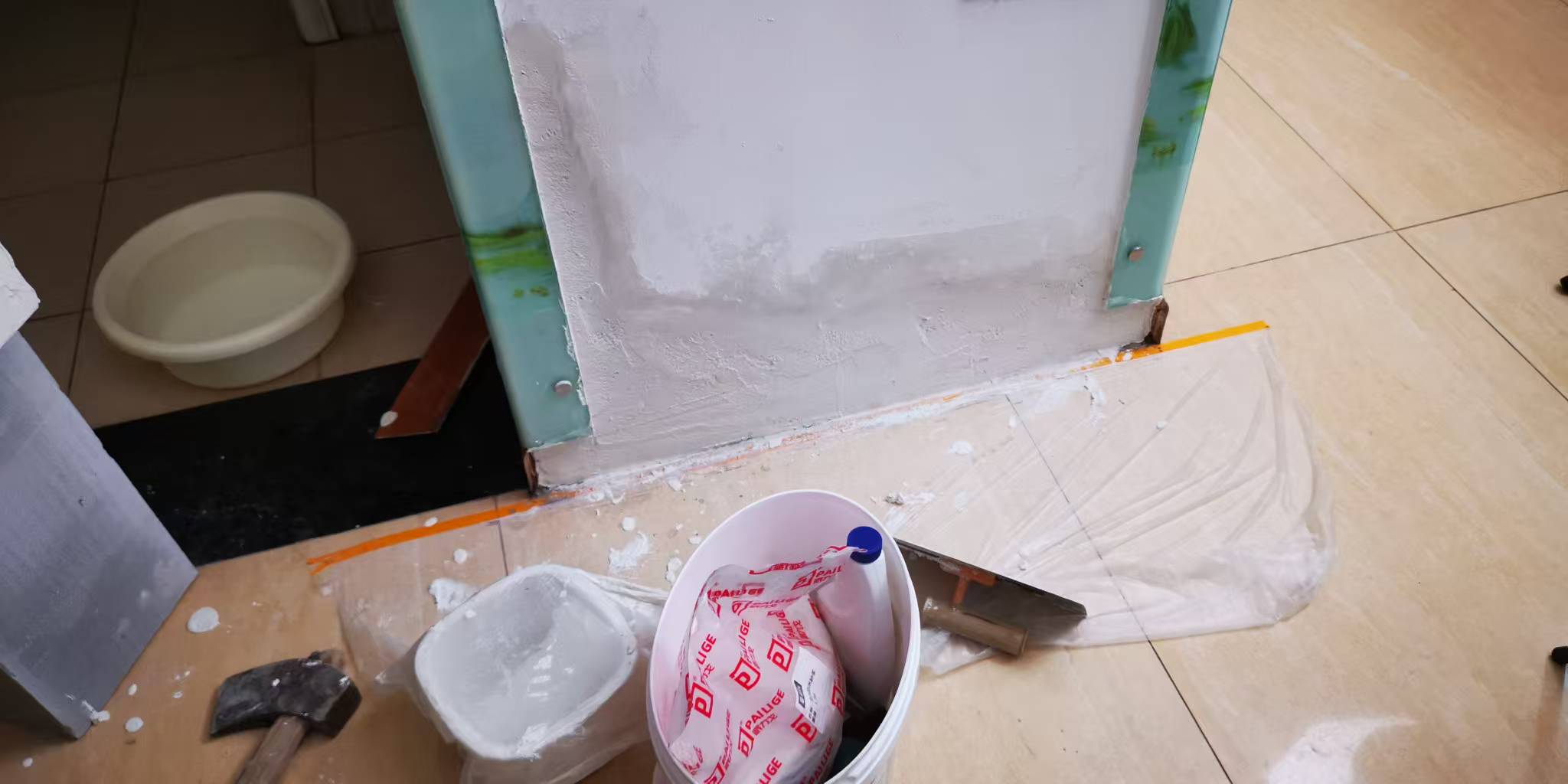 修补墙面返碱（陈学礼）