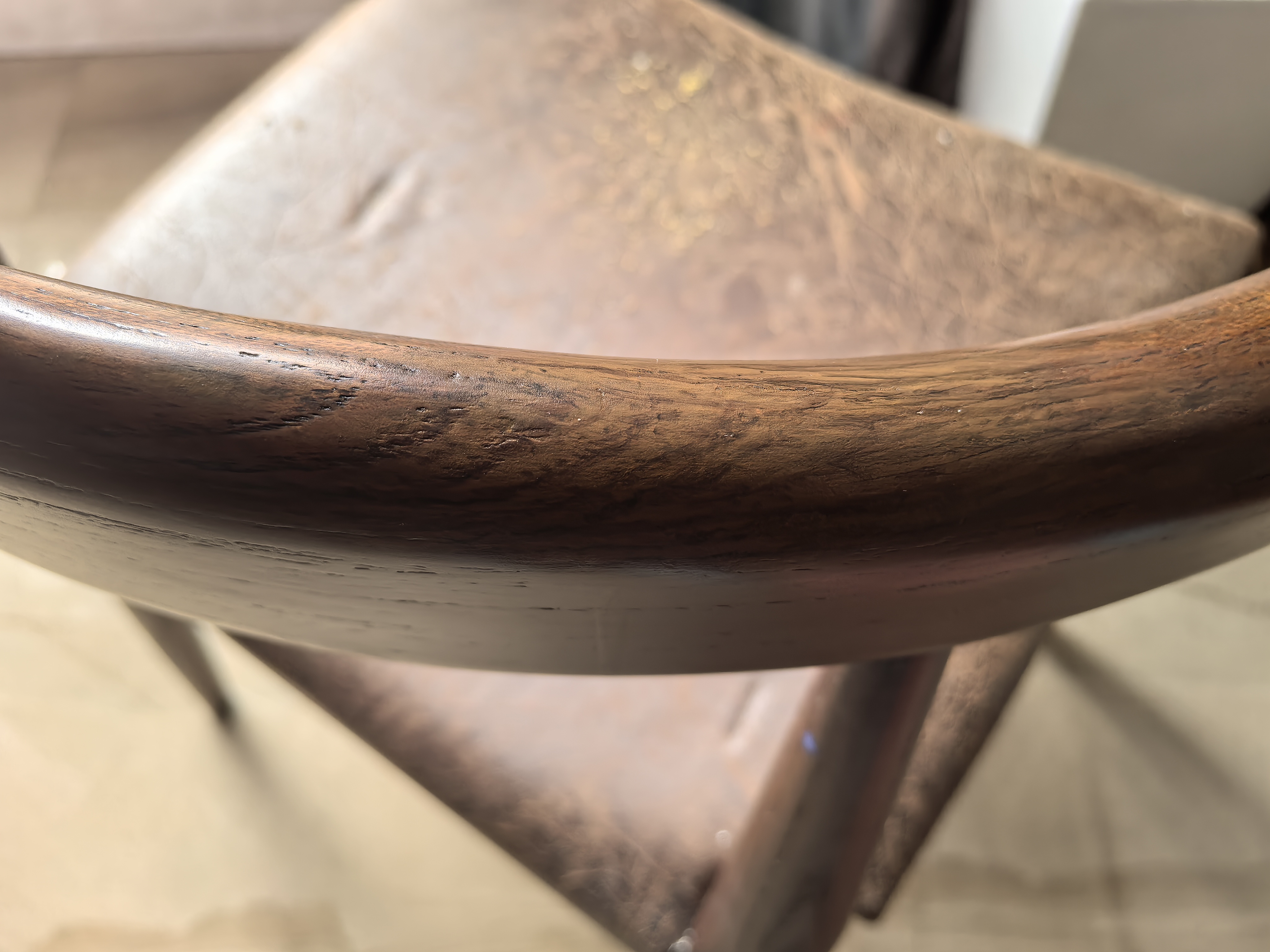 家居木石 美容精修13684052899微同 请存备用