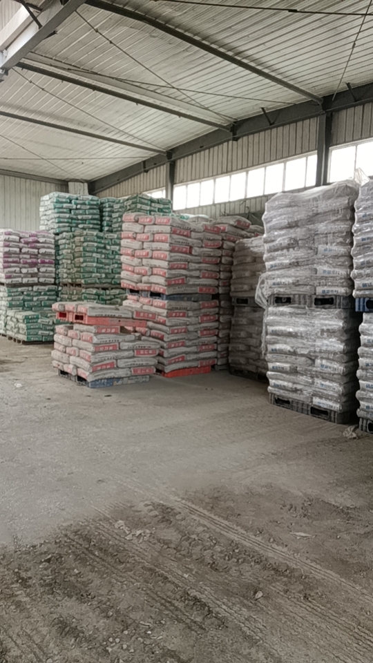全成都配送水泥河沙红砖加气砖1一3石陶粒碳渣瓷砖胶