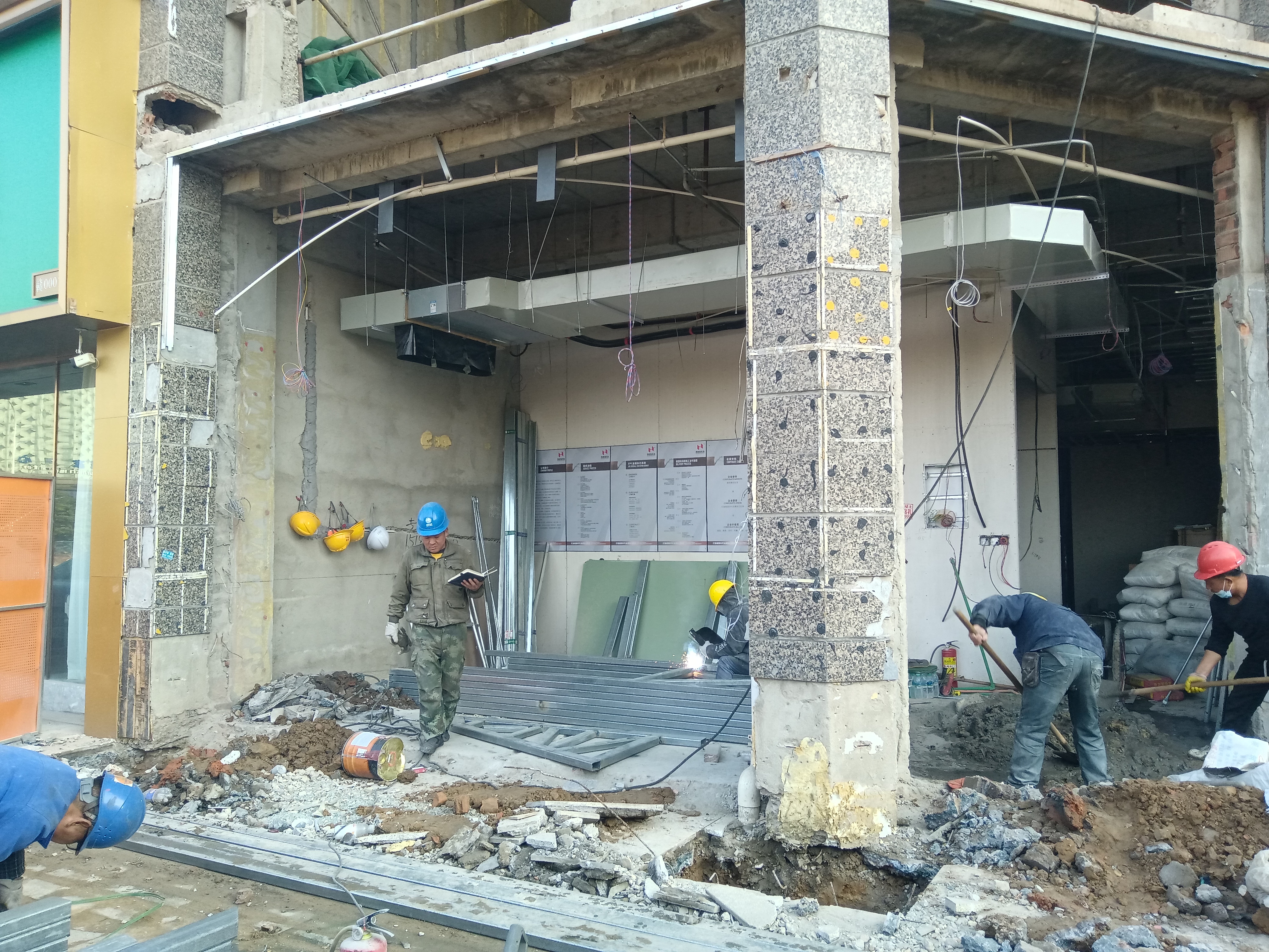 专业店铺装修，旧改一条龙服务