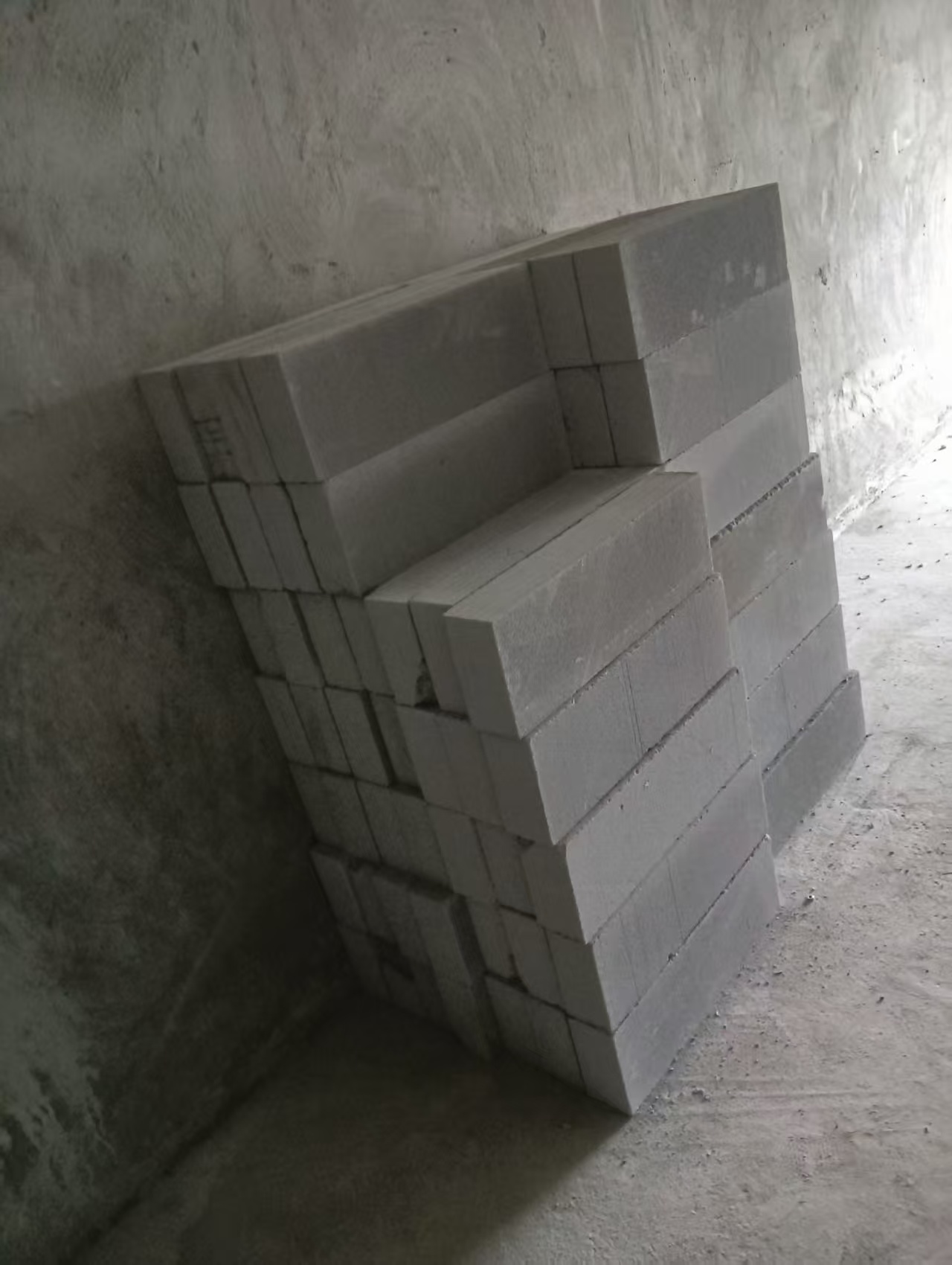 青白江，金堂、广汉河沙水泥配送