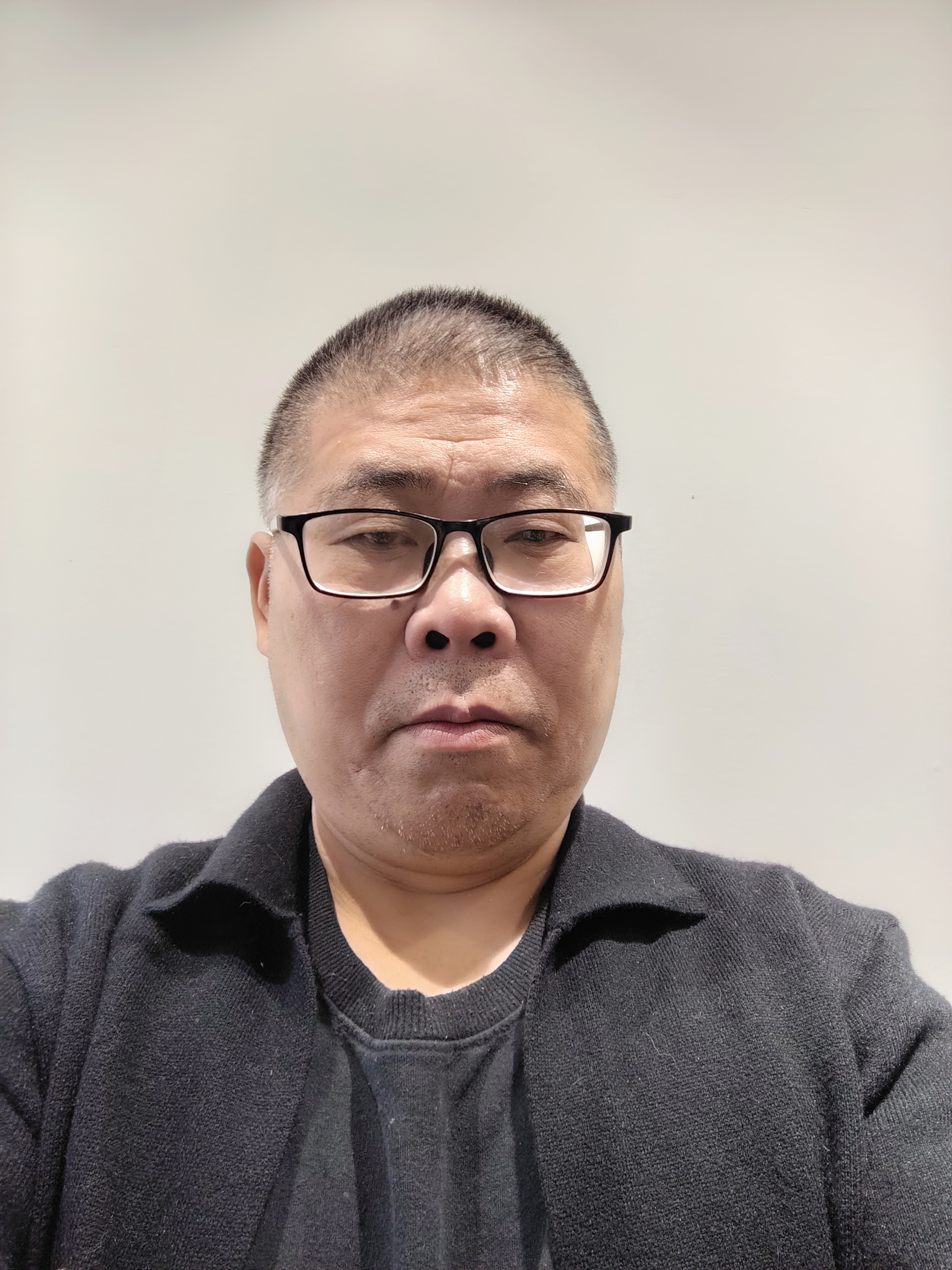 项目工长在龙发，鑫佰利，等公司做了二十多年的工地管理与施工