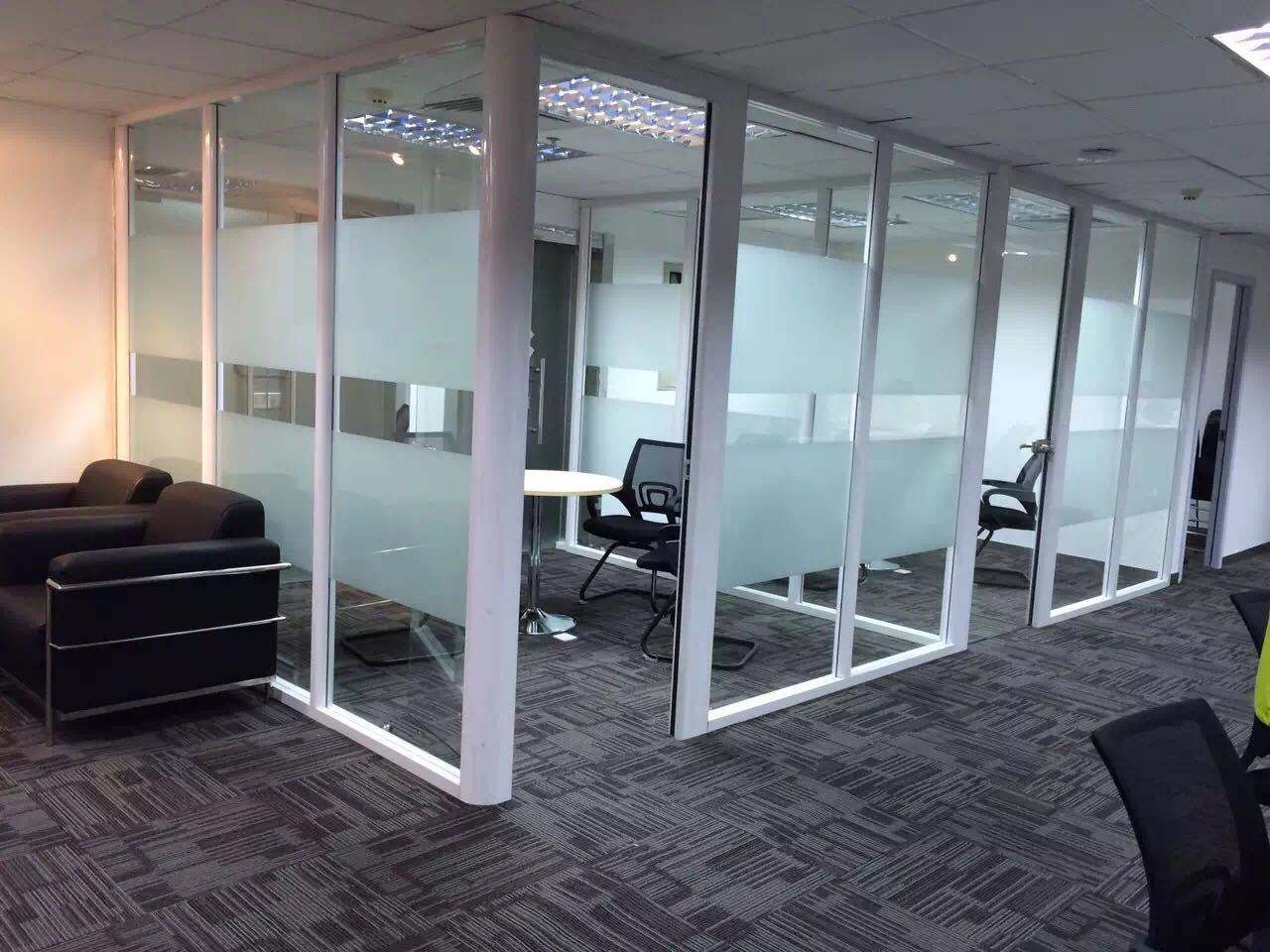 玻璃，铝合金门窗，办公隔断