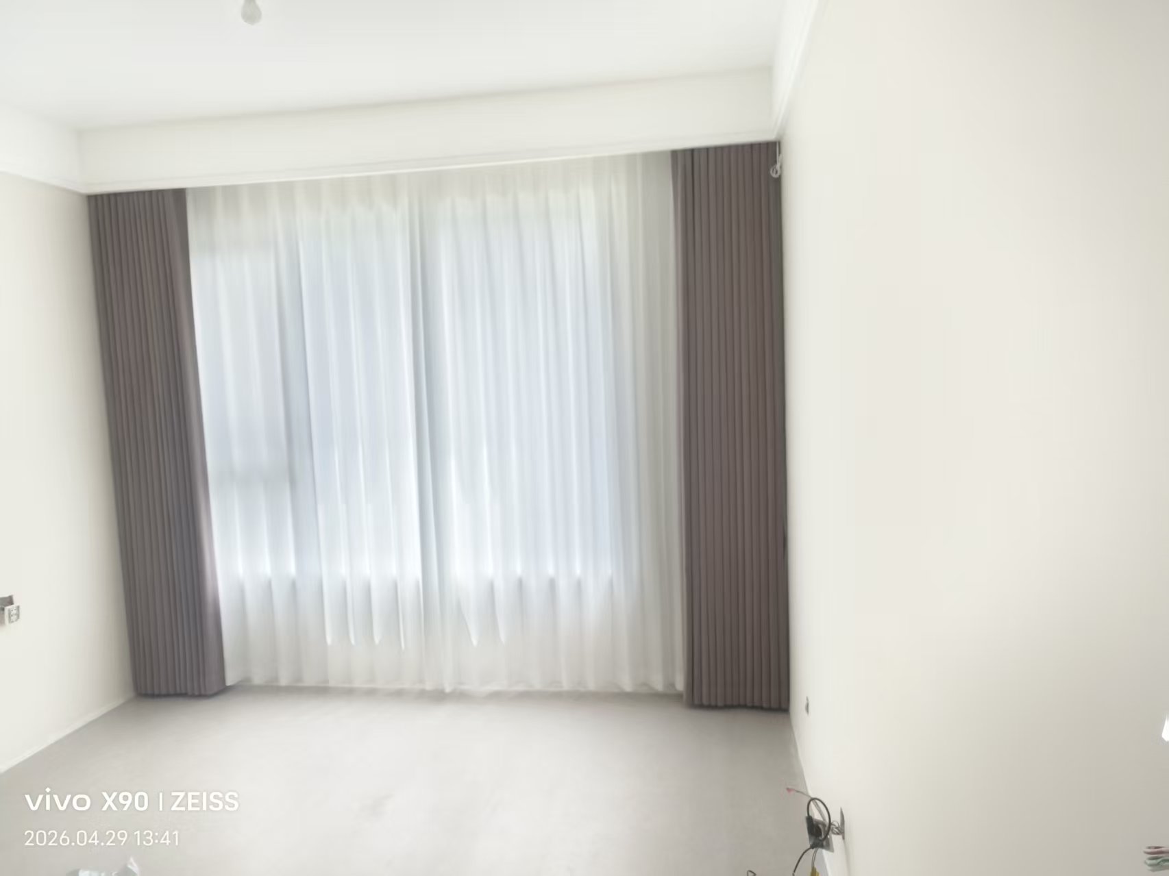 窗帘墙布