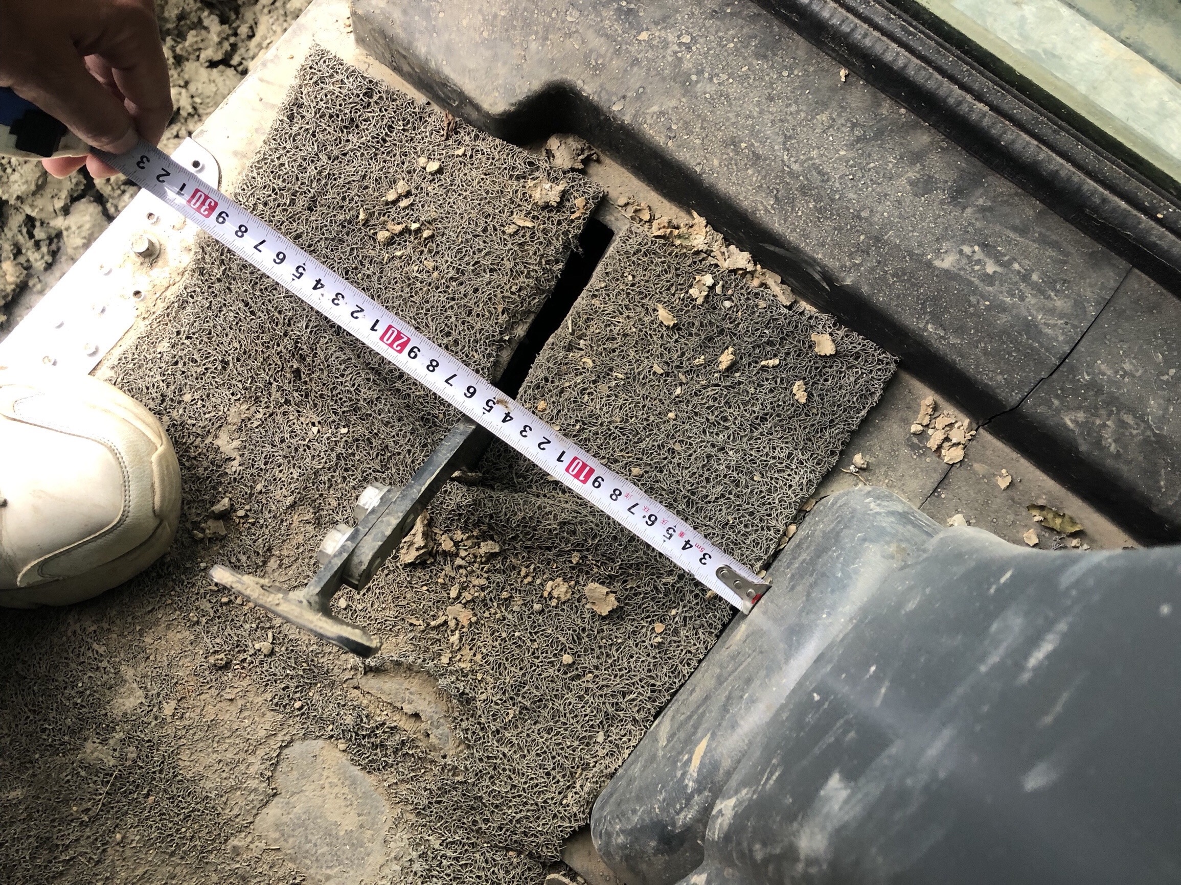 成都小型装载机出租、75轮式挖机出租、微挖出租、建筑垃圾清运、挖掘机械租赁