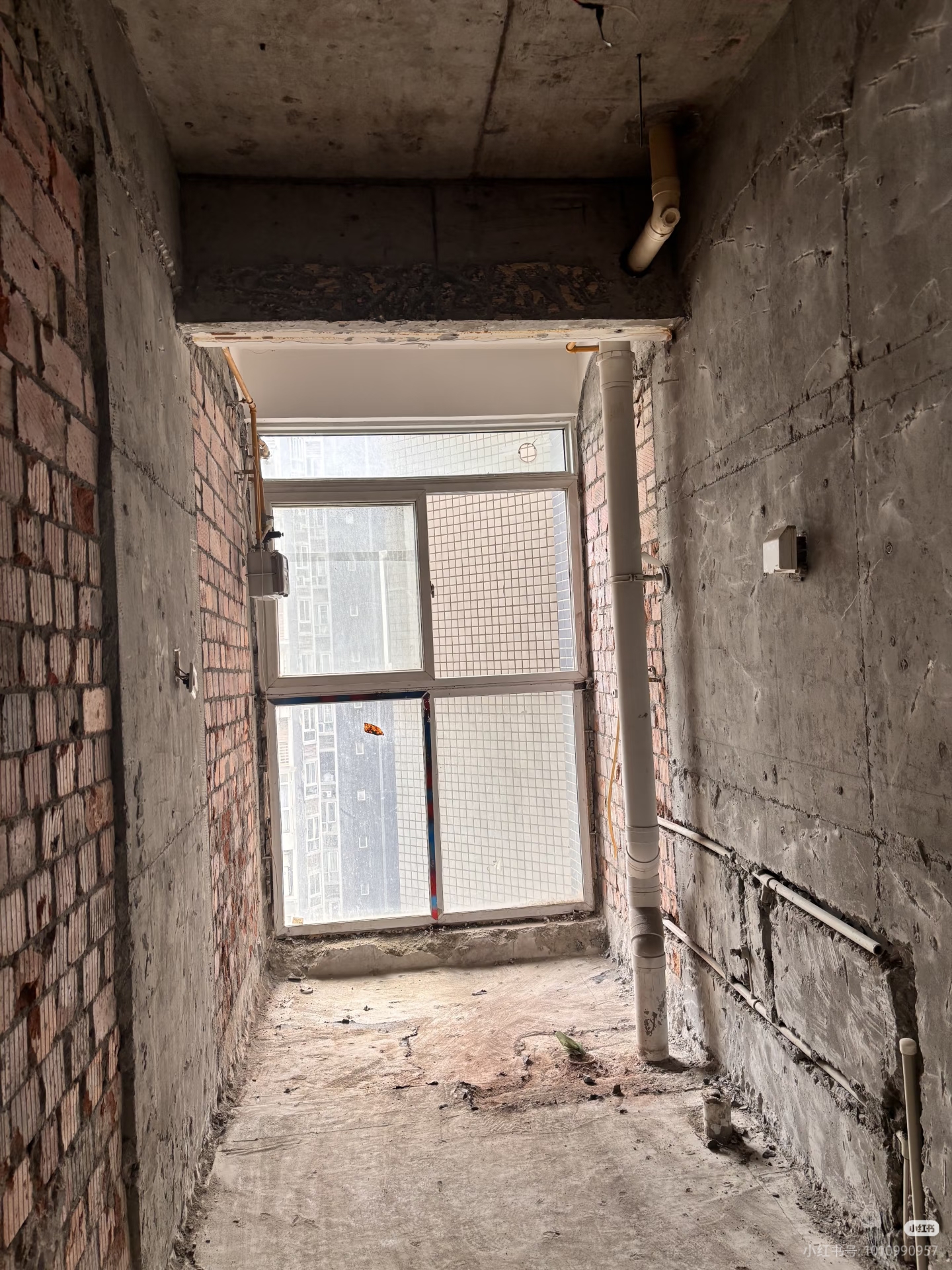专业拆除砸墙铲墙建渣清运