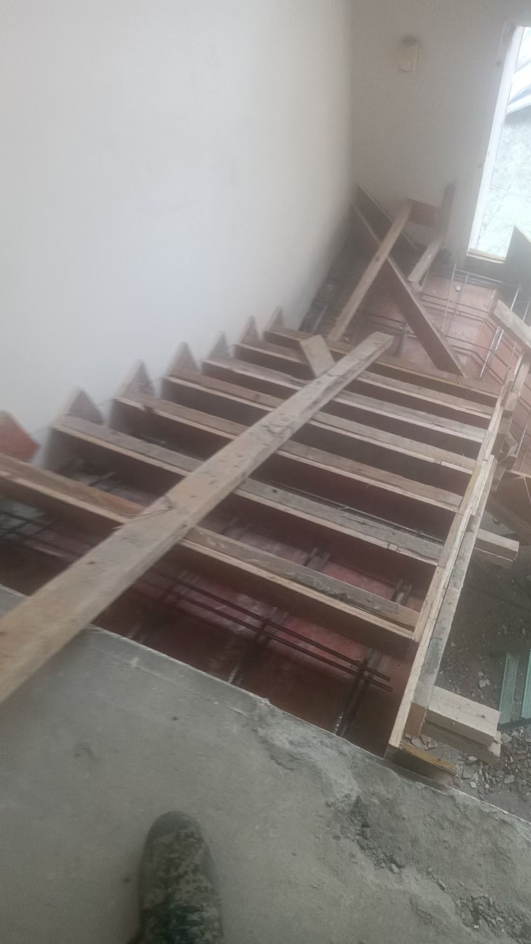 钢结构现浇搭建
